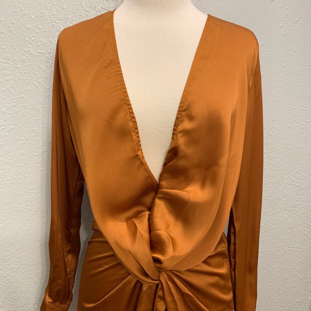 Lioness Rust Kylie Jenner Dress🧡 - Picture 3 of 8
